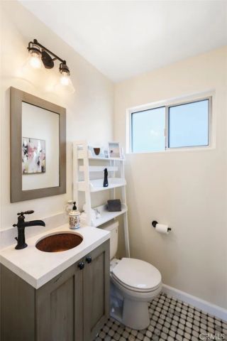 284 Chiquita, Laguna Beach, CA 92651