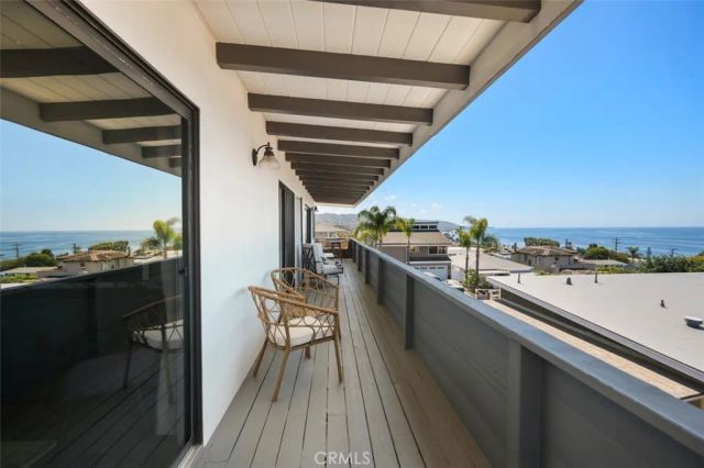 284 Chiquita, Laguna Beach, CA 92651