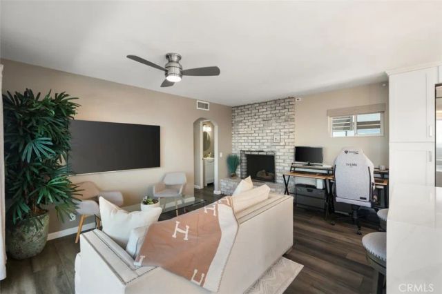 284 Chiquita, Laguna Beach, CA 92651