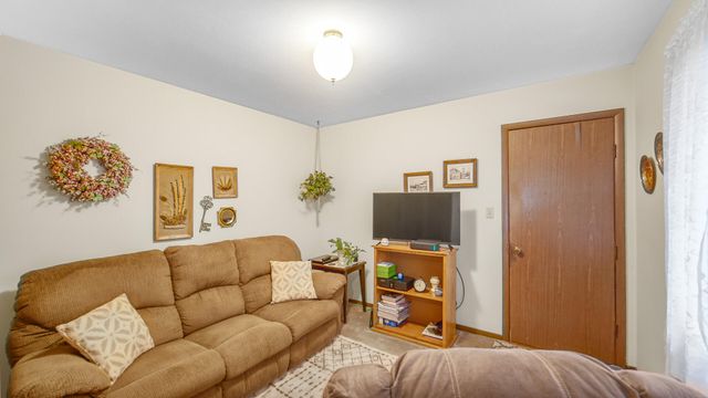 2105 Tupelo Lane, Chesterton, IN 46304