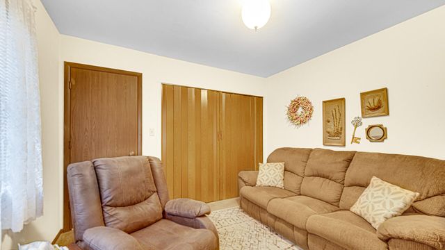 2105 Tupelo Lane, Chesterton, IN 46304
