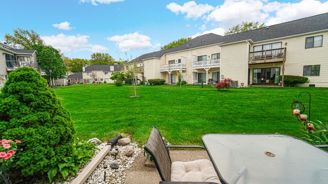 2105 Tupelo Lane, Chesterton, IN 46304