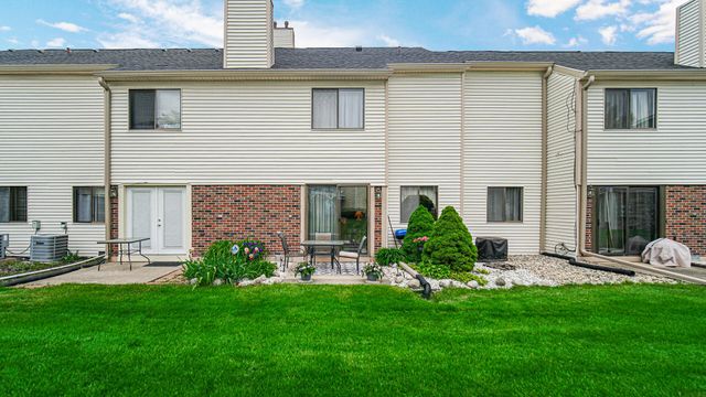 2105 Tupelo Lane, Chesterton, IN 46304