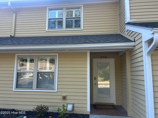1800 Eastwood Road Apt 278, Wilmington, NC 28403