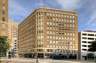 411 W 7th Street 806, Fort Worth, TX 76102