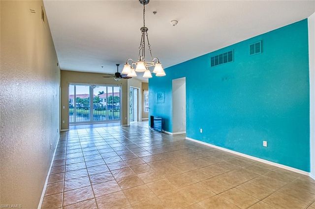 9205 Belleza WAY 203, Fort Myers, FL 33908