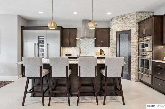 1606 Blue Sage Parkway, Elkhorn, NE 68022