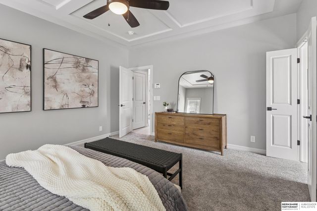 1606 Blue Sage Parkway, Elkhorn, NE 68022