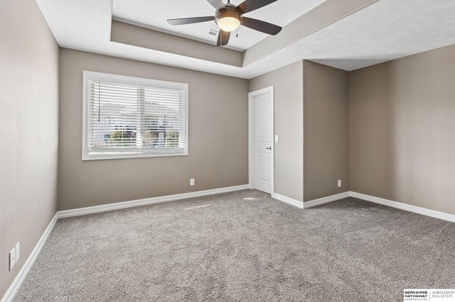 1606 Blue Sage Parkway, Elkhorn, NE 68022