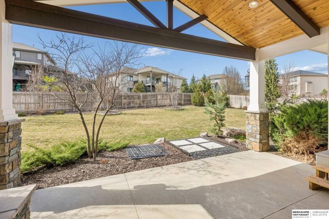 1606 Blue Sage Parkway, Elkhorn, NE 68022