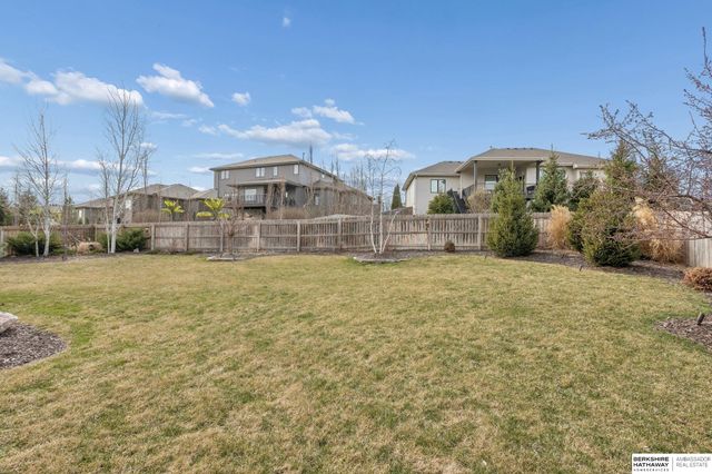 1606 Blue Sage Parkway, Elkhorn, NE 68022