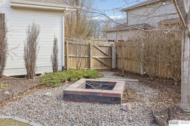 1606 Blue Sage Parkway, Elkhorn, NE 68022