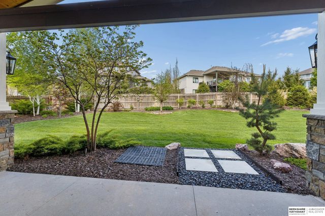 1606 Blue Sage Parkway, Elkhorn, NE 68022