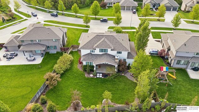 1606 Blue Sage Parkway, Elkhorn, NE 68022