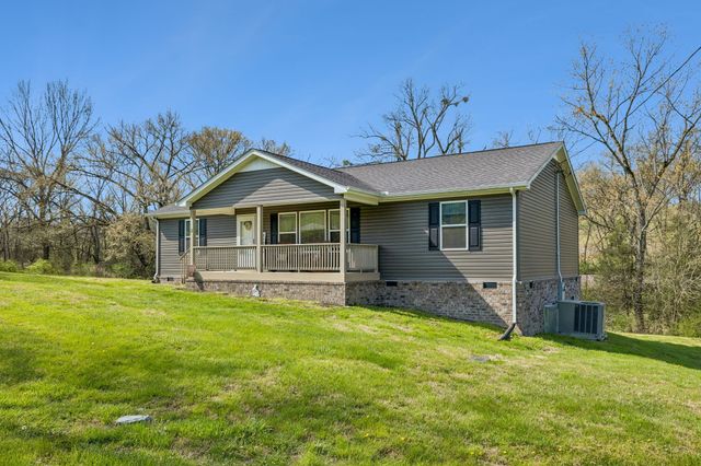 2 Hickman Creek Rd, N, Hickman, TN 38567