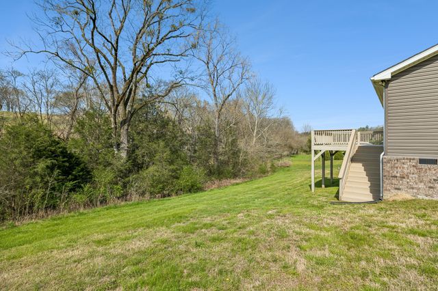 2 Hickman Creek Rd, N, Hickman, TN 38567