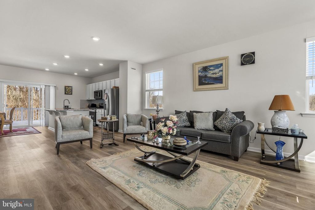 110 JONAGOLD DR, Glassboro, NJ 08028