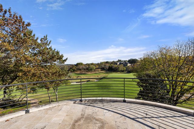 1108 Shady Oaks Lane, Westover Hills, TX 76107