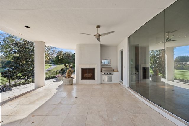 1108 Shady Oaks Lane, Westover Hills, TX 76107