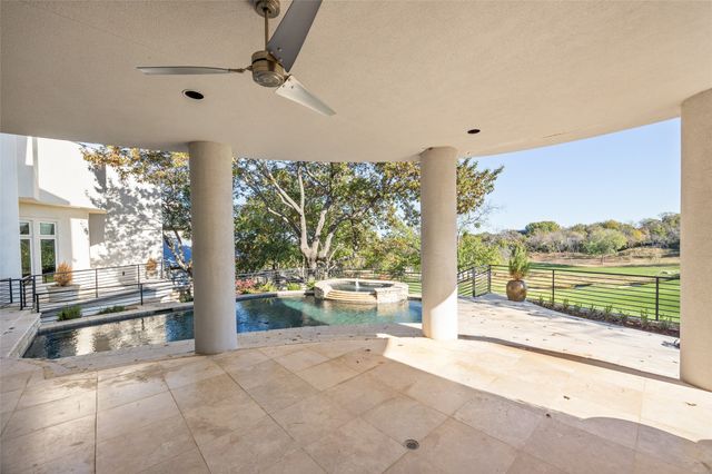 1108 Shady Oaks Lane, Westover Hills, TX 76107