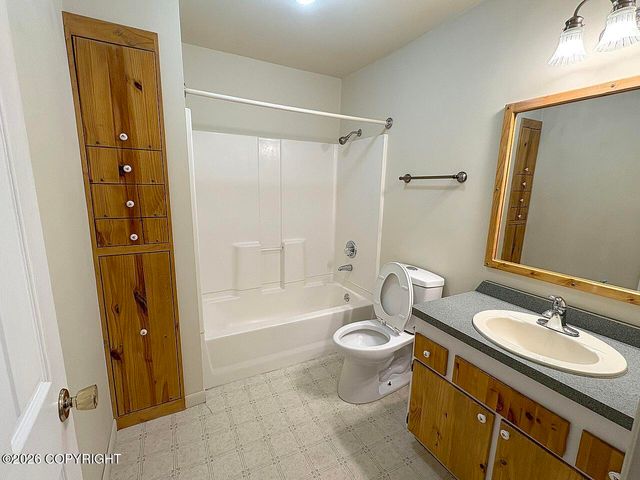 123 Concordia Drive, Fairbanks, AK 99709