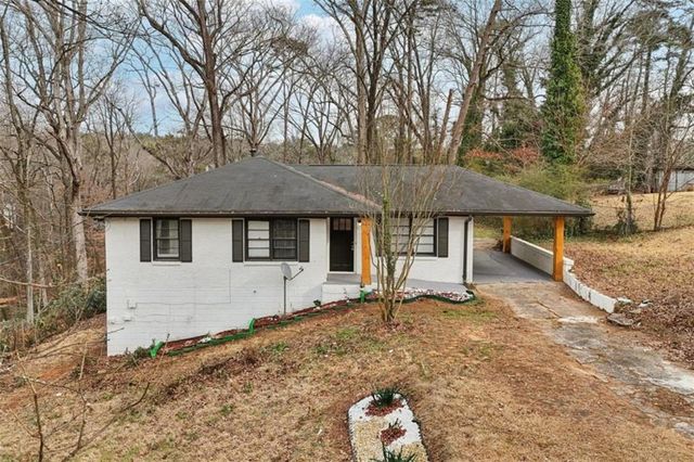 2740 Norma Circle, Decatur, GA 30034