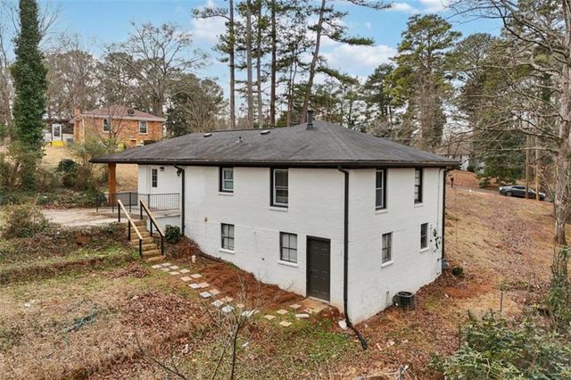 2740 Norma Circle, Decatur, GA 30034