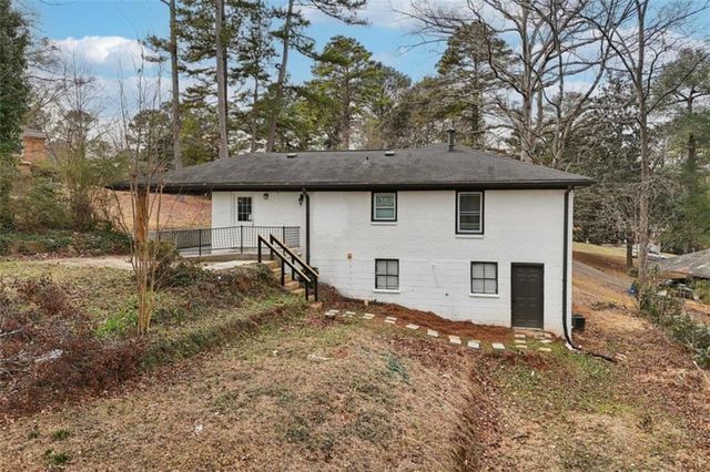 2740 Norma Circle, Decatur, GA 30034