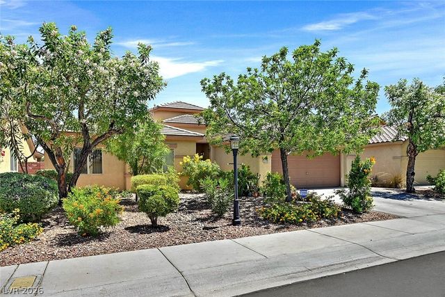 3704 Waynesvill Street, Las Vegas, NV 89122
