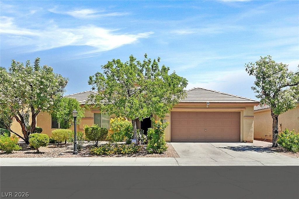 3704 Waynesvill Street, Las Vegas, NV 89122