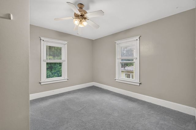 1913 10TH Street, Moline, IL 61265