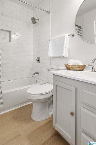 1165 GRAND BOULEVARD, Birmingham, AL 35214