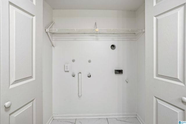 1165 GRAND BOULEVARD, Birmingham, AL 35214