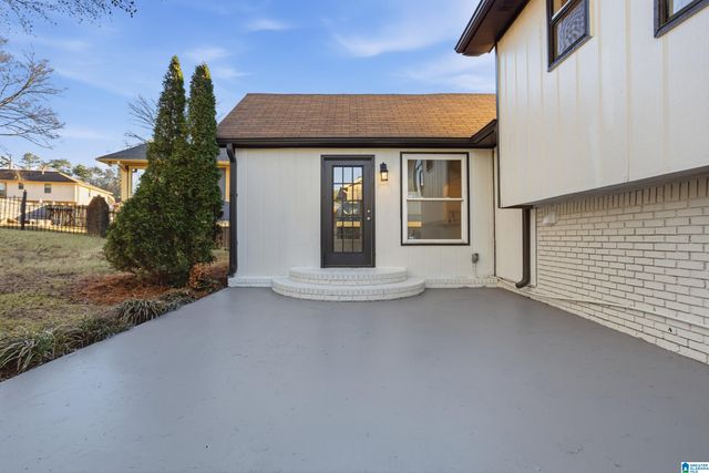 1165 GRAND BOULEVARD, Birmingham, AL 35214