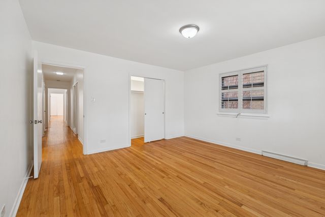 10454 S Claremont Avenue 1, Chicago, IL 60643