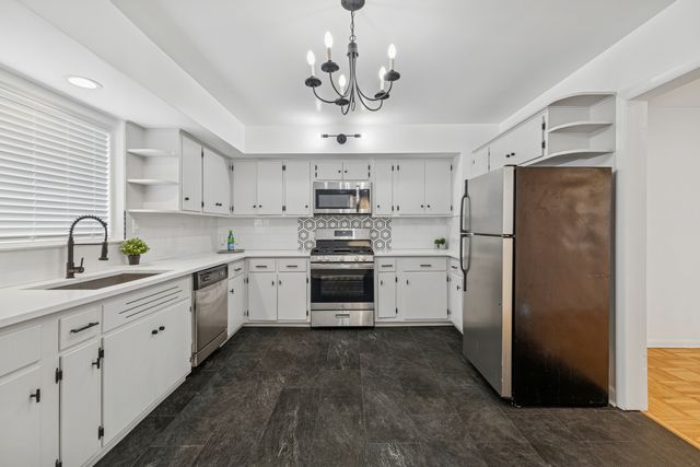 10454 S Claremont Avenue 1, Chicago, IL 60643