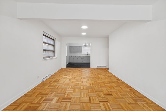 10454 S Claremont Avenue 1, Chicago, IL 60643