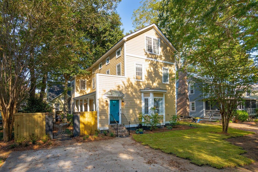 1453 N Point Lane, Mount Pleasant, SC 29464