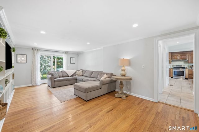 136 Chatham Road, Fairfield, CT 06825