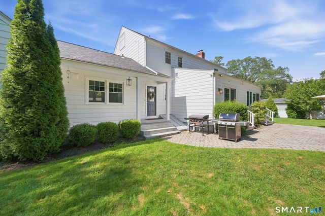136 Chatham Road, Fairfield, CT 06825