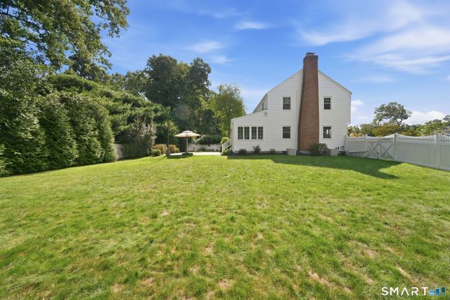 136 Chatham Road, Fairfield, CT 06825