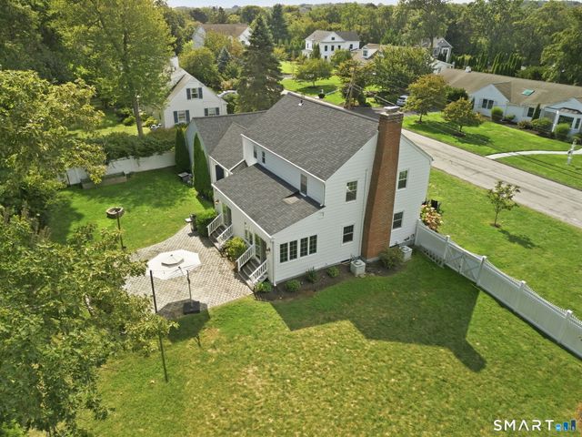 136 Chatham Road, Fairfield, CT 06825