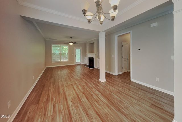 557 Mccarthy Drive, Clayton, NC 27527