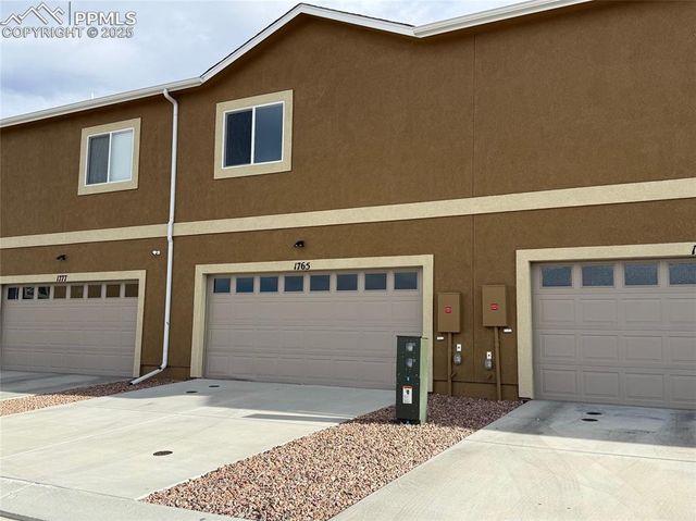 1765 Sandtoft Heights, Colorado Springs, CO 80951