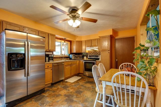 120 Windmere Drive 120 Windmere Drive, Troy, OH 45373