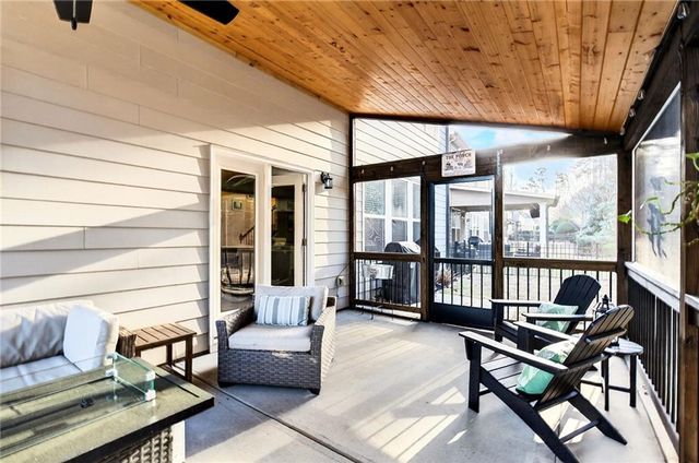 181 Marlow Drive, Woodstock, GA 30188