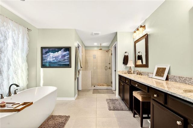 181 Marlow Drive, Woodstock, GA 30188