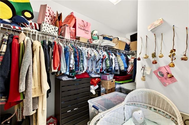 181 Marlow Drive, Woodstock, GA 30188