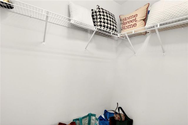 181 Marlow Drive, Woodstock, GA 30188