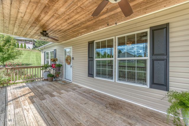 30 Ebenezer Loop, Chuckey, TN 37641